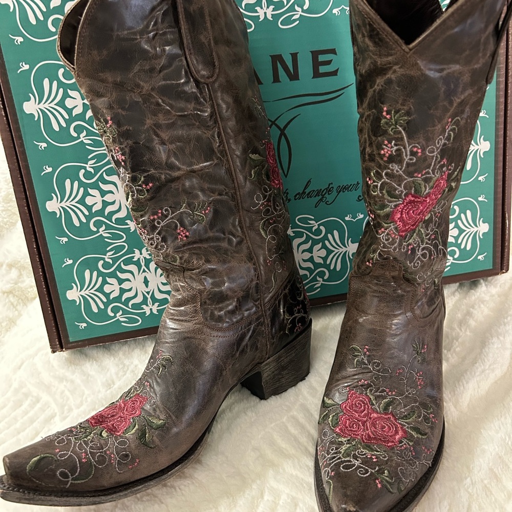 Lane “Brandy” Cowboy Boots